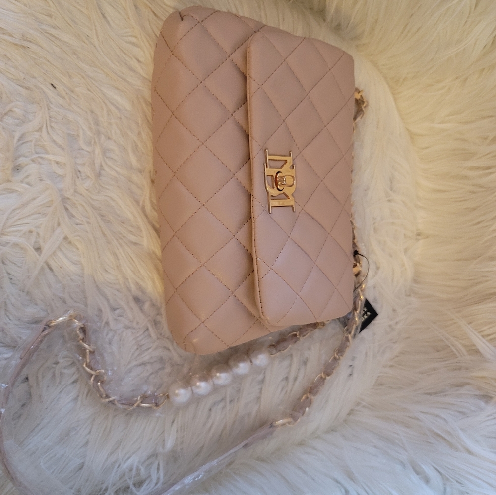 $50 NWT Crossed body bag Badgley - Picture 7 of 8
